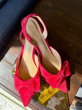 Ann Taylor Red Bow Suede Slingback Kitten Heels